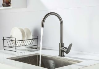 Смеситель для кухни Aquatek Бетта AQ1182BGM оружейная сталь